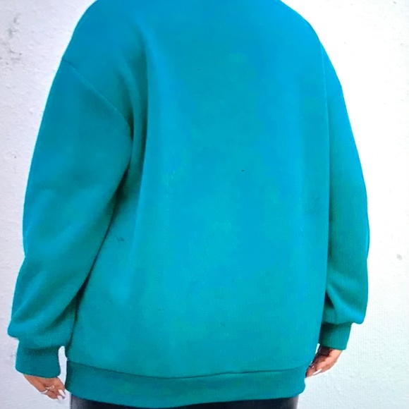 SHEIN Teal Sweatshirt with Leopard Heart - Picture 5 of 7